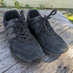 10.5 New Balance 574 Core Sneakers